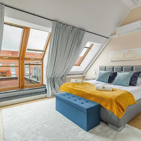 Walk - Premium Duplex With Terrace + 2 Parking דירה *