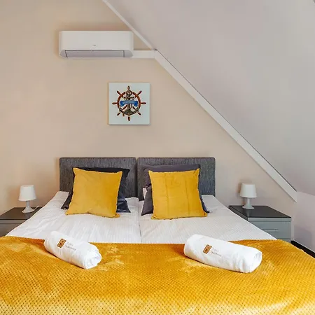 Walk - Premium Duplex With Terrace + 2 Parking דירה *