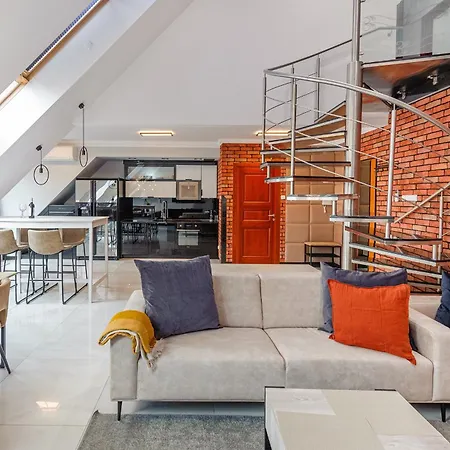 Walk - Premium Duplex With Terrace + 2 Parking *